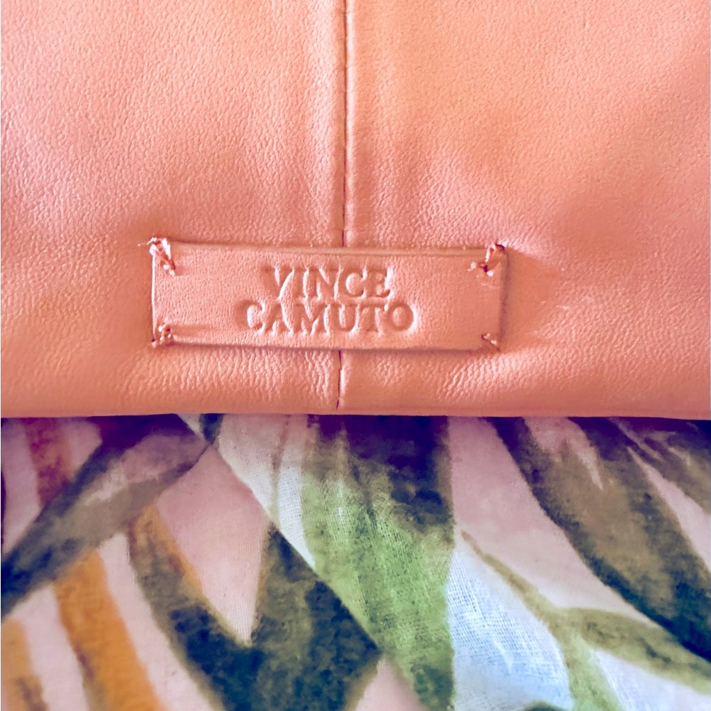 Vince Camuto Melon Adynal Style Shoulder Bag Crossbody! Acrylic Chain New - Picture 5 of 15